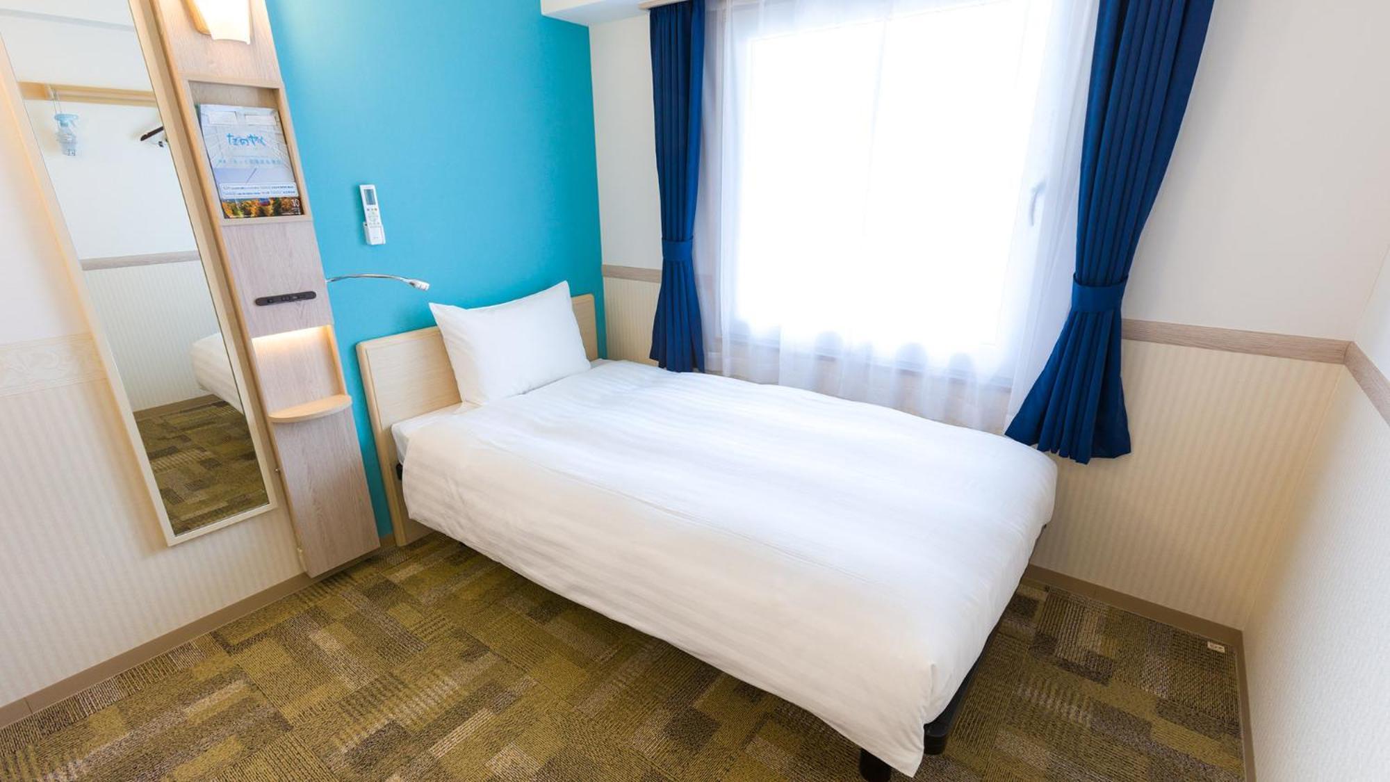 Toyoko Inn Tokyo Akishima-Eki Minami-Guchi Room photo